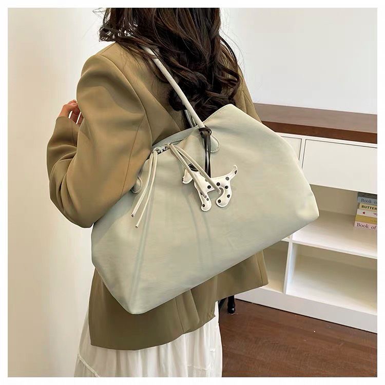 Lightweight Nylon Bag